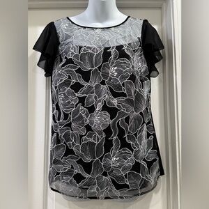 White House Black Market Floral Blouse Size Medium